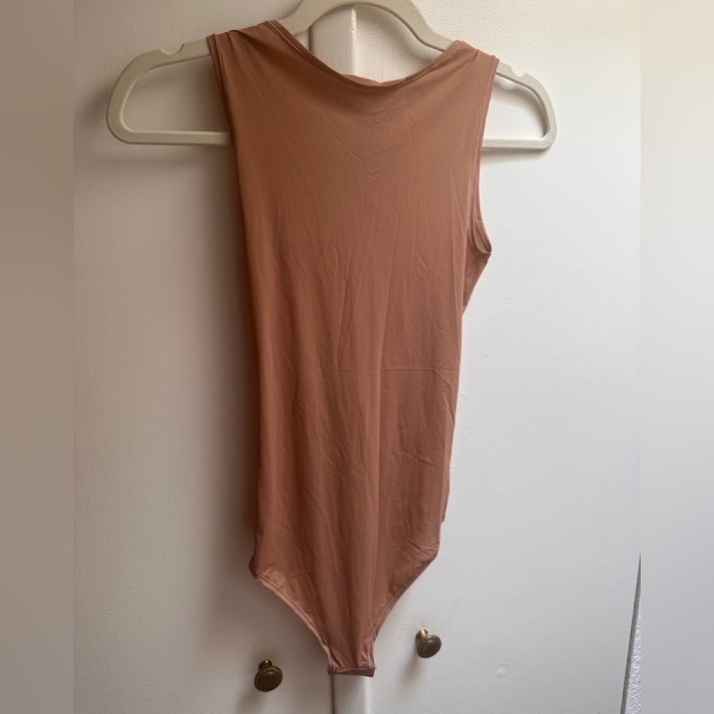 SKIMS Fits Everybody Mock Neck Bodysuit XS Sienna Seamless NWT